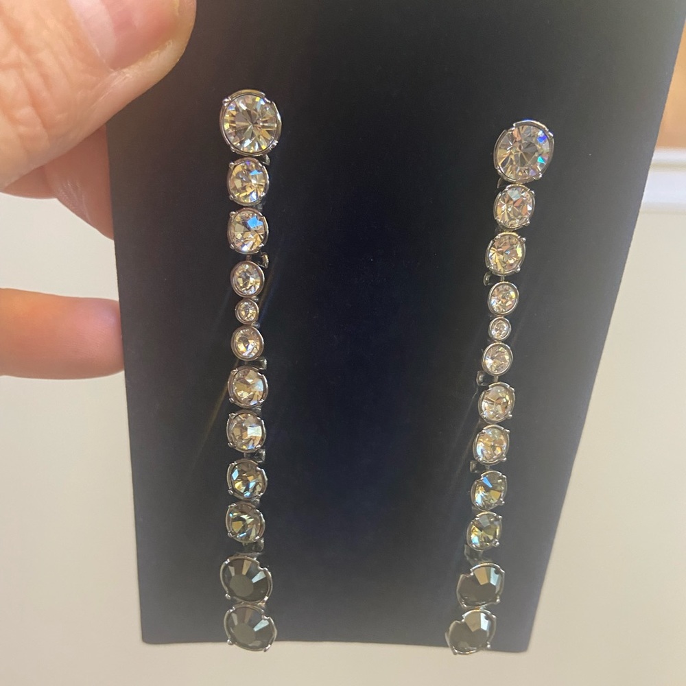 Swarovski hot Montana earrings - Picture 5 of 13
